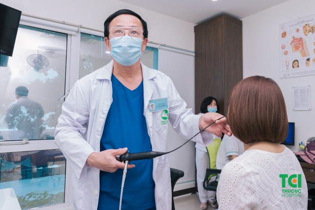 chữa viêm tai ngoài ở đâu