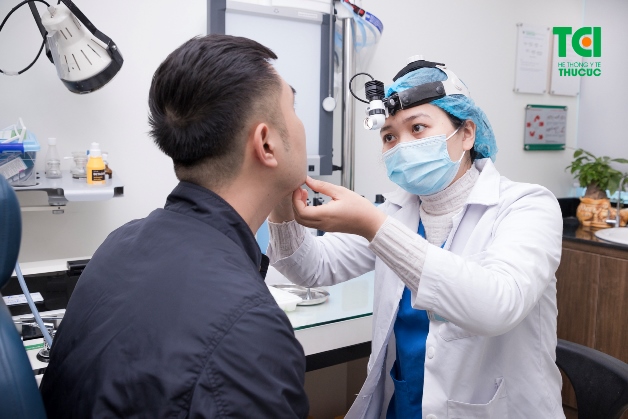 chẩn đoán viêm họng