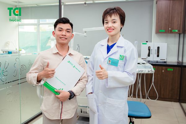 nhổ răng số 8 có hại không