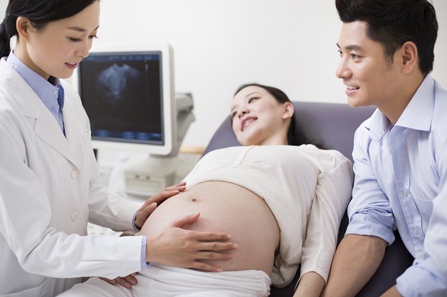 Ngay cả khi không mang thai hay mang thai mẹ đều nên chủ động chăm sóc, vệ sinh bộ phận sinh dục của mình thường xuyên, đúng cách để hạn chế tình trạng viêm nhiễm