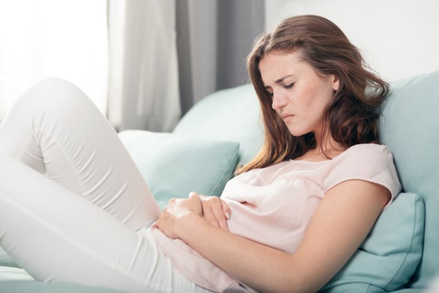 bị nhiệt miệng nặng