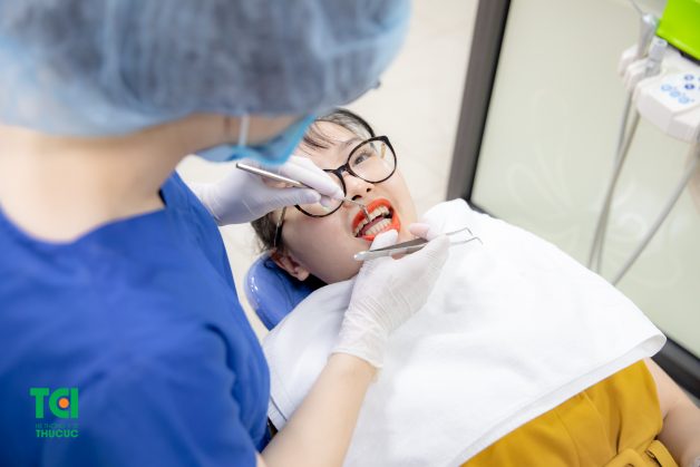 cấy ghép răng implant có đau không