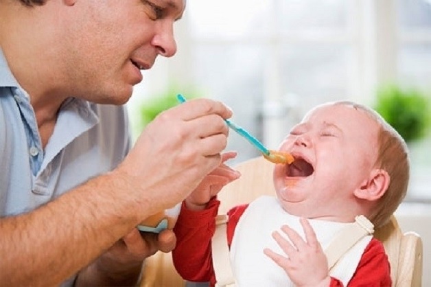 Có rất nhiều nguyên nhân khiến trẻ 9 tháng biếng ăn