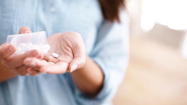 Sử dụng các loại thuốc để kìm hãm sự phát triển của virus và hỗ trợ chức năng cho gan