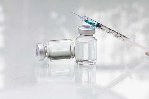Vắc xin 5 trong 1 là một loại vắc xin phối hợp, có khả năng phòng được 5 loại bệnh do vi khuẩn HIB gây ra.