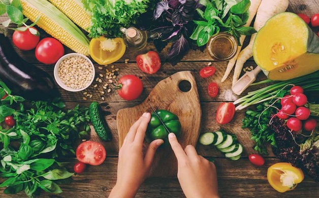 Viêm gan nên ăn gì - Bổ sung nhiều rau củ quả, trái cây tươi