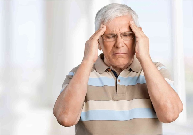 8 loại bệnh gây sa sút trí tuệ người cao tuổi 