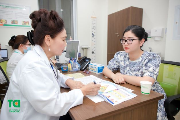 Việc khám dinh dưỡng cho người bệnh tiểu đường là vô cùng cần thiết, giúp người bệnh được lắng nghe những tư vấn phù hợp từ đội ngũ chuyên gia và bác sĩ.