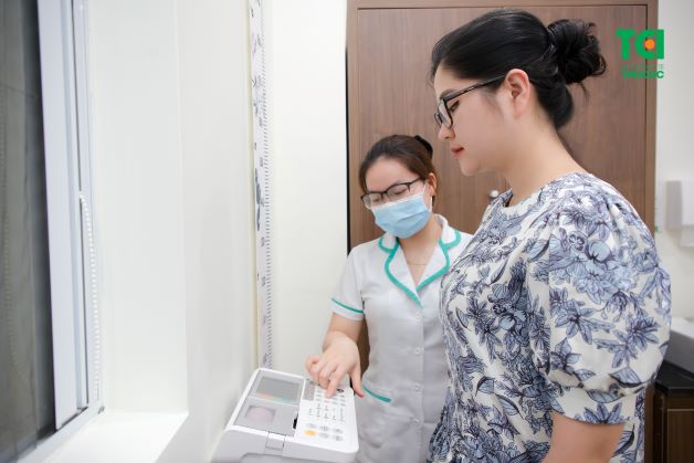 Để quá trình thăm khám đạt hiệu quả, các bác sĩ hoặc chuyên gia dinh dưỡng cần phải thực hiện đầy đủ các bước.