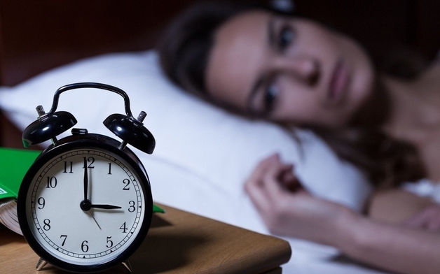 Mất ngủ và suy giảm trí nhớ có mối quan hệ như thế nào