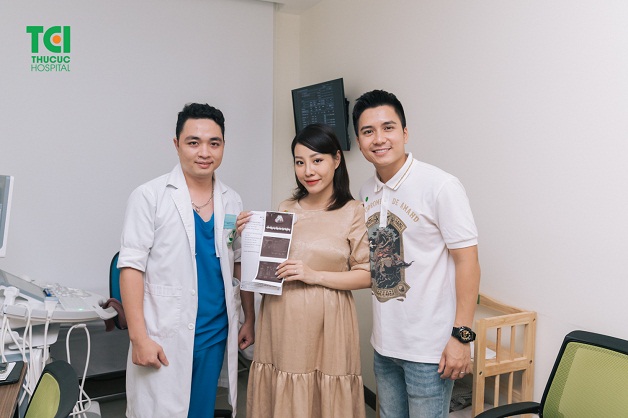 Ở tuần thứ 36, siêu âm sẽ giúp kiểm tra nước ối của mẹ và trọng lượng của thai nhi