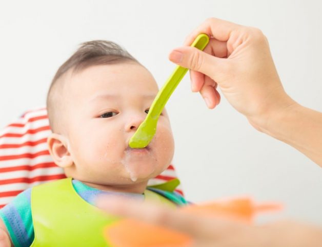 Chế độ ăn thiếu đi chất xơ cũng có thể khiến trẻ bị táo bón