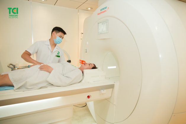 Nhận biết và điều trị bệnh viêm đau khớp cổ tay