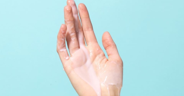 Tinh dịch đông đặc là triệu chứng của hiện tượng tinh trùng yếu
