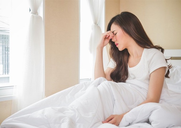 bị đau đầu âm ỉ cần khám những gì