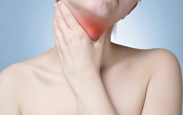 u tuyến giáp nên đốt hay mổ