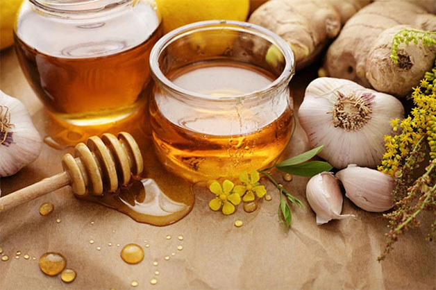 Viêm họng mãn tính uống thuốc gì thì các bài thuốc dân gian trị viêm họng khá hữu hiệu.