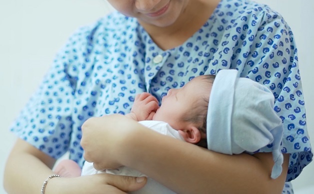 virus viêm gan B lây truyền qua đường nào - từ mẹ sang con