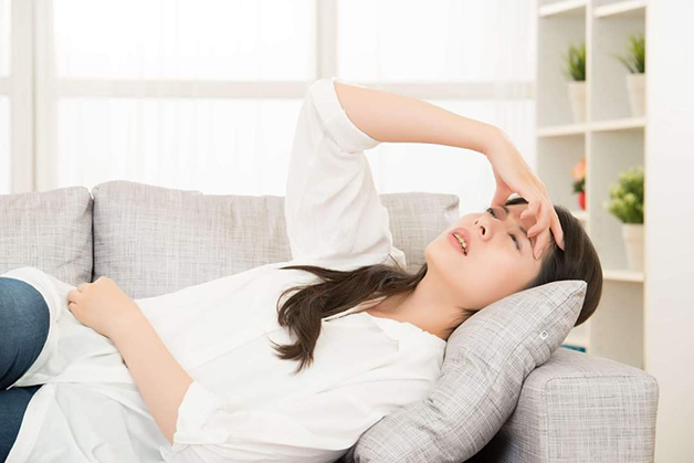 Dấu hiệu kinh non bất thường
