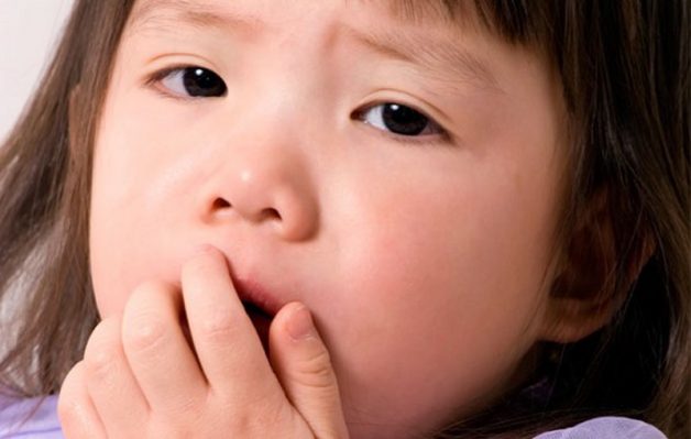 Nên hay không nên nạo va cho bé?