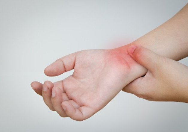 triệu chứng của viêm khớp dạng thấp