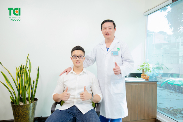 Sau khi phẫu thuật, người bệnh nên thực hiện tái khám theo đúng lịch hẹn của bác sĩ.