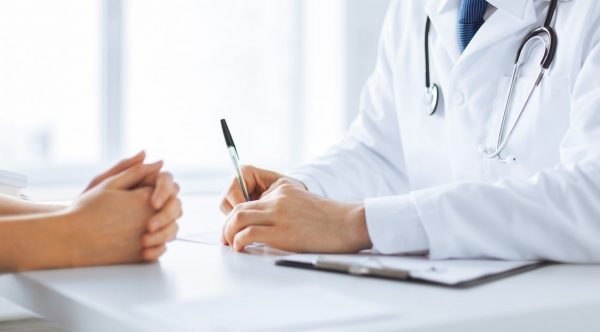 Đối phó với rò trực tràng