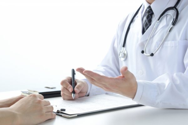 Tái khám đúng lịch sau phẫu thuật trĩ nội