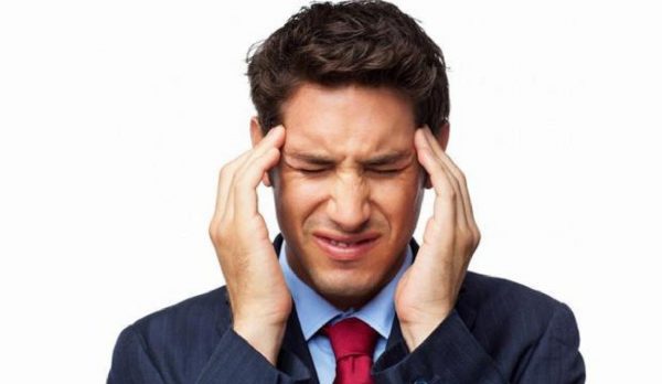 đau đầu ở nam giới