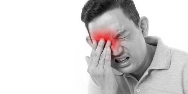 người bệnh cảm nhận rõ nhất ở vùng xoang sàng sau, xoang bướm gần với hốc mắt.