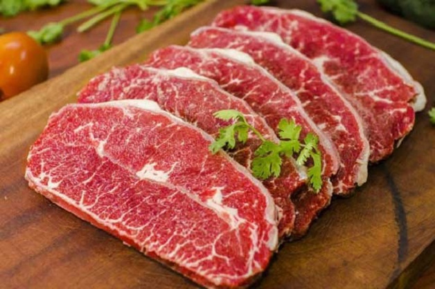 người bị thiếu máu não mãn tính nên ăn thịt bò