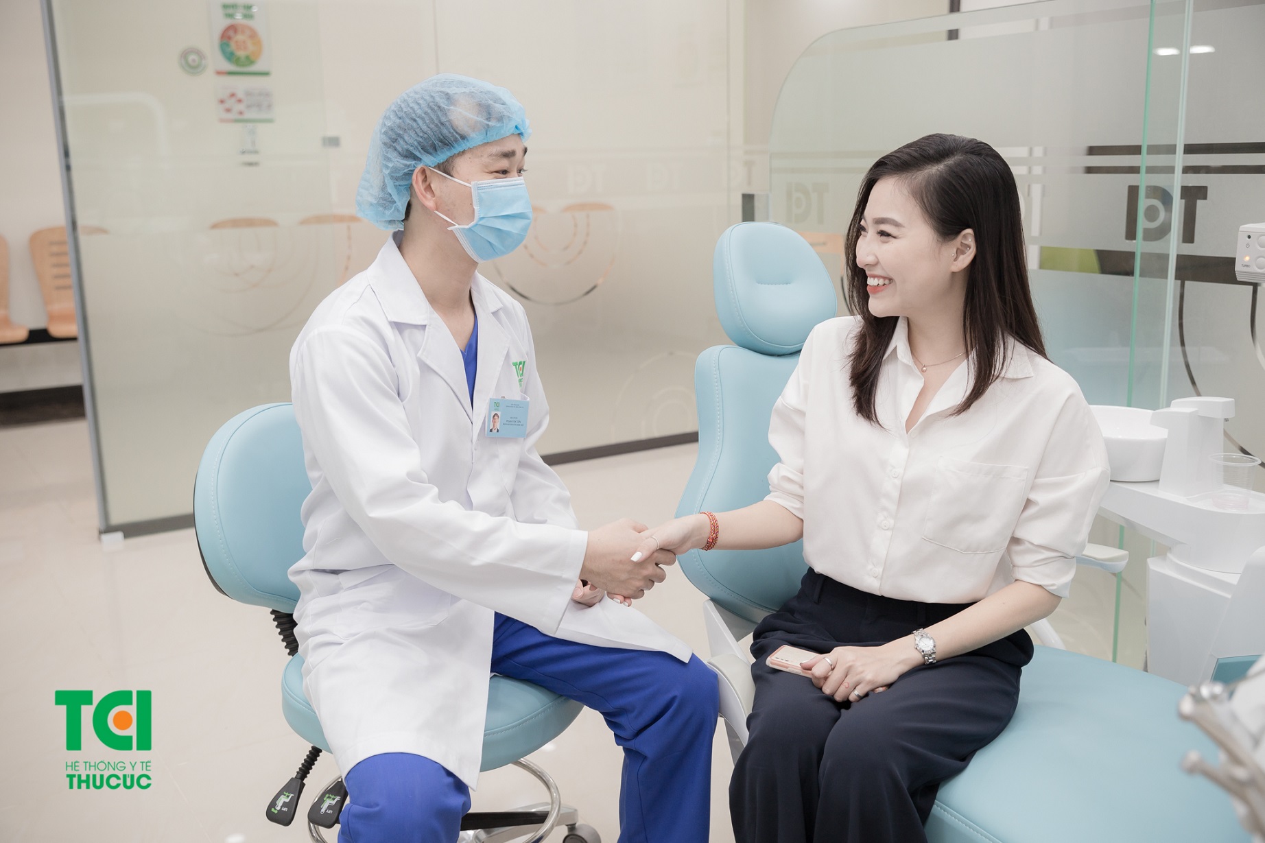 Nồng độ thuốc tẩy trắng có trong phương pháp này đã được Hiệp hội Nha Khoa Pháp ADF tiến hành kiểm định và kết luận an toàn