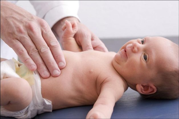 Có nhiều nguyên nhân gây ra chứng suy dinh dưỡng ở trẻ em