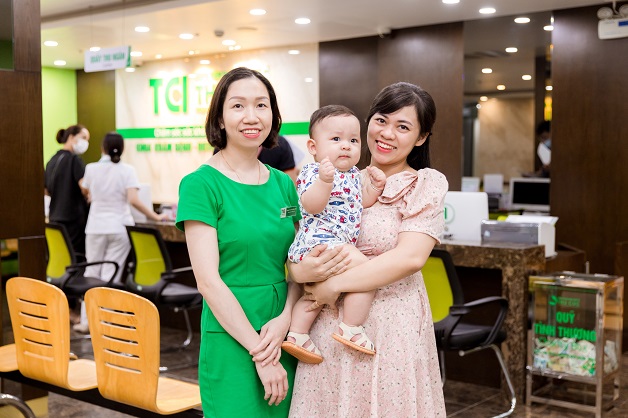 trẻ bị ho và nôn về đêm