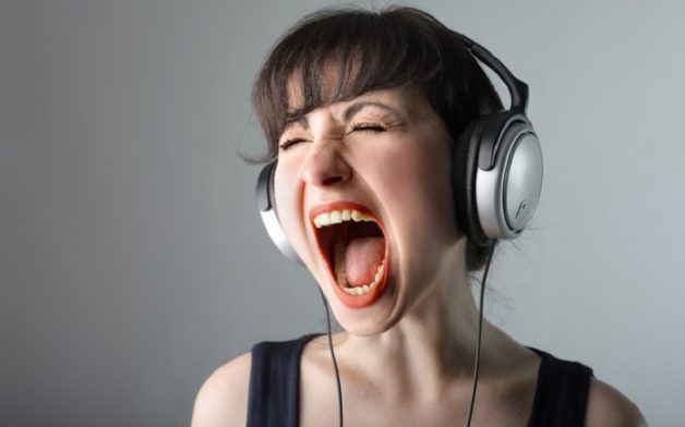 MC, giáo viên, diễn giả, ca sĩ, người buôn bán… là những người dễ bị hạt xơ dây thanh