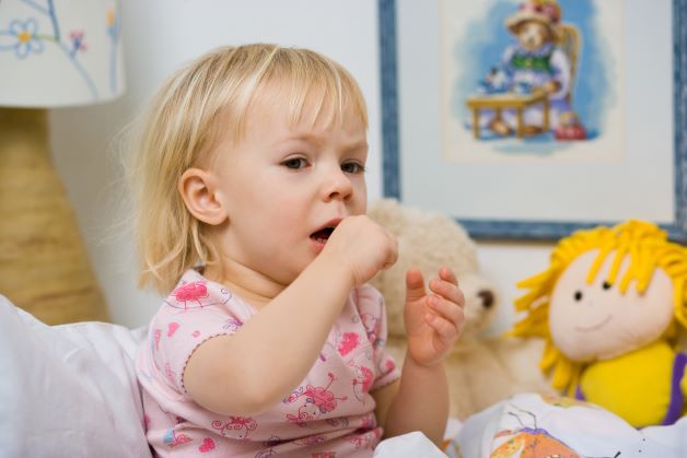 việc tìm hiểu bệnh viêm phế quản là gì, cách điều trị viêm phế quản cho bé như thế nào hiệu quả là vô cùng cần thiết để phòng ngừa và bảo vệ sức khỏe con yêu.