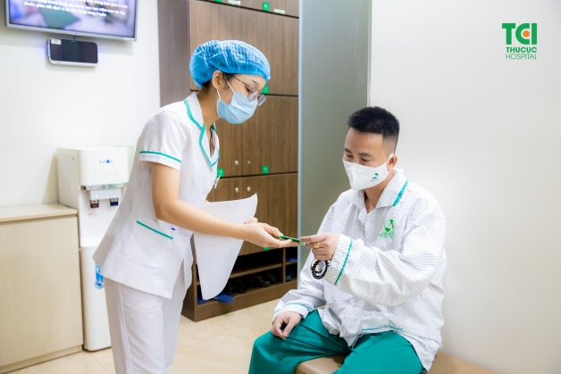 Hẹp bao quy đầu