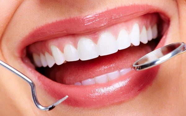 Nhổ răng số 6 hàm trên cần được thực hiện bởi bác sĩ có chuyên môn cao tại cơ sở nha khoa uy tín