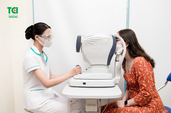 viêm loét giác mạc