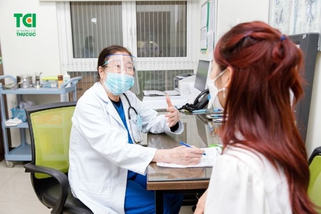 Thoái hóa cột sống cổ và cách làm giảm triệu chứng