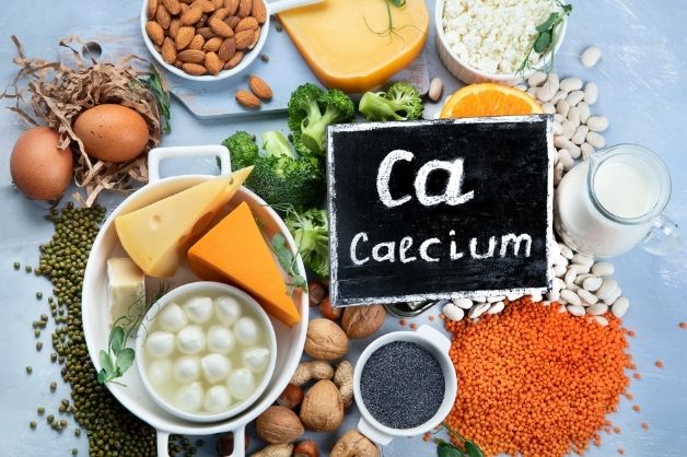 Người bị thoái hóa cột sống cổ nên ăn gì giàu canxi