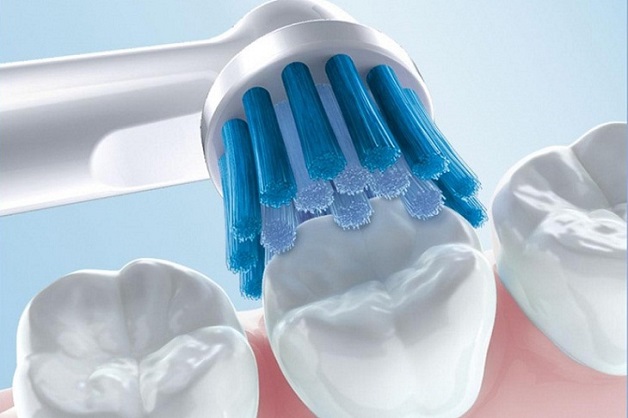 Xây dựng chế độ vệ sinh răng miệng phù hợp là một trong những biện pháp điều trị viêm lợi hữu ích