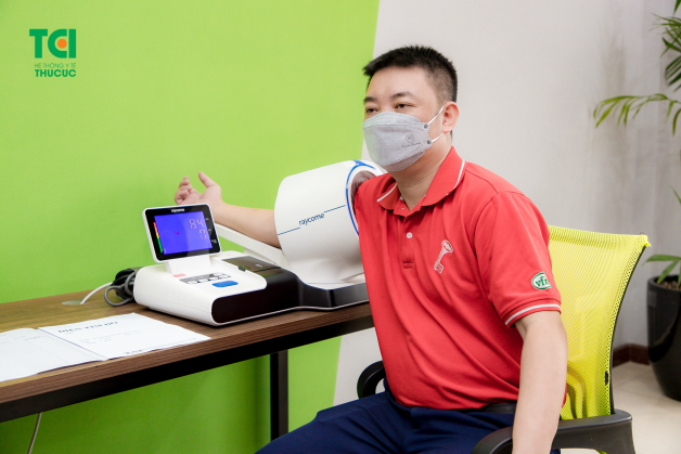kiểm tra sức khỏe cho người lao động