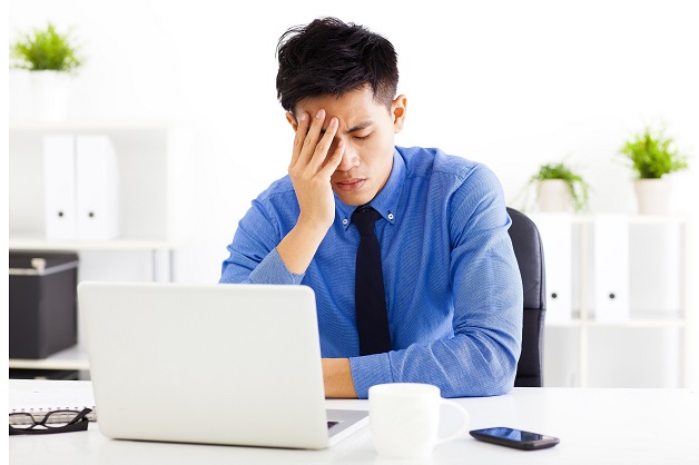 Những ảnh hưởng của việc mất ngủ đối với công việc của người trẻ
