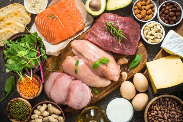 Bổ sung protein trong chế độ dinh dưỡng cho bệnh nhân tai biến mạch máu não