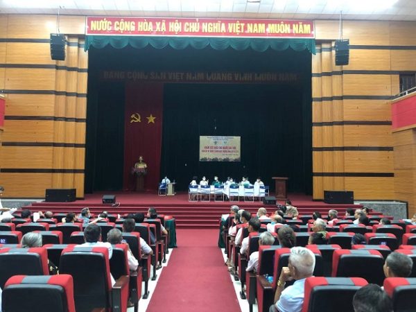 thăm khám sức khỏe ở đâu