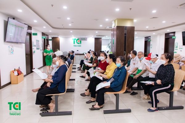 khám sức khỏe miễn phí