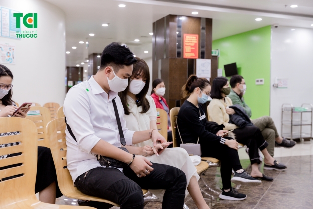 Mẹ bầu cần bắt buộc nhịn ăn tối thiểu 8 tiếng trước khi thực hiện phẫu thuật