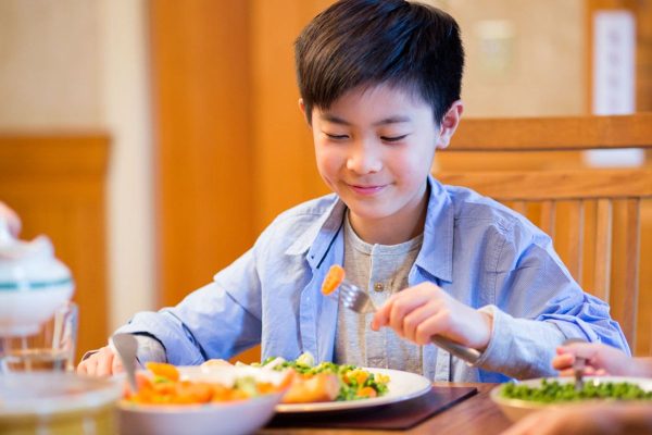 Chăm sóc trẻ bị cúm A đúng cách để trẻ tăng cường sức khỏe, nhanh chóng khỏi bệnh