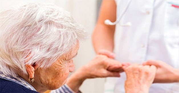Triệu chứng muộn của bệnh sa sút trí tuệ